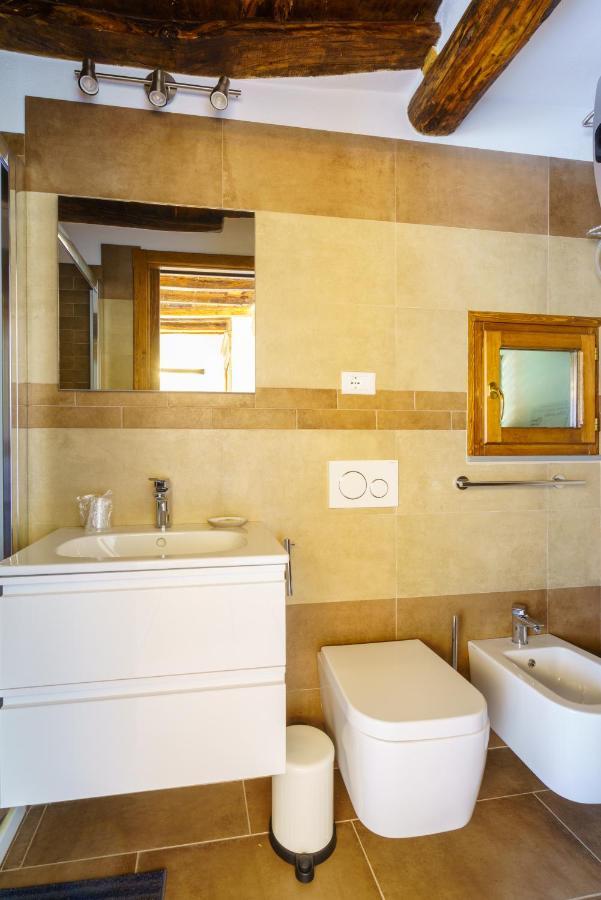 Perla Del Marinaio Hotel ริโอมัจโจเร ภายนอก รูปภาพ
